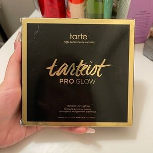 Tarte Tarteist Pro Glow Highlight and Contour Palette